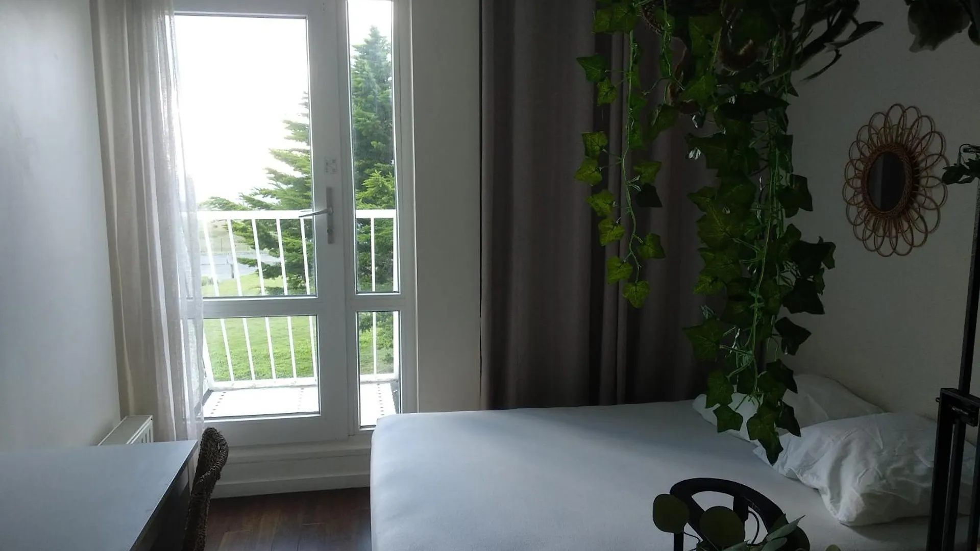 Charmant Logement Guidel Plage, Chambre Vue Mer, Piscine Chauffee